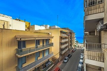 Appartement in Torrevieja - Herverkoop - AT HOME Real Estate