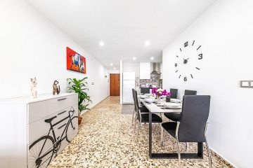 Appartement in Torrevieja - Herverkoop - AT HOME Real Estate